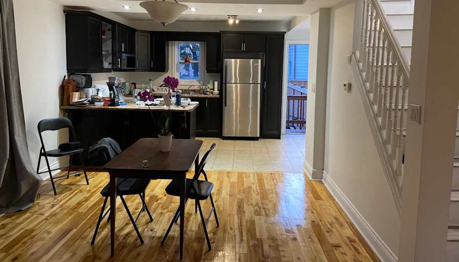 Photo of Adriana's room