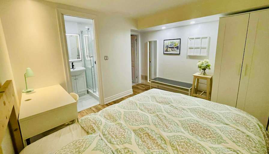 Photo of TRAN's room