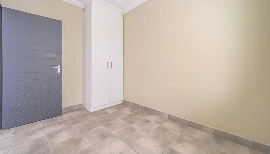 Photo of Reliance's room