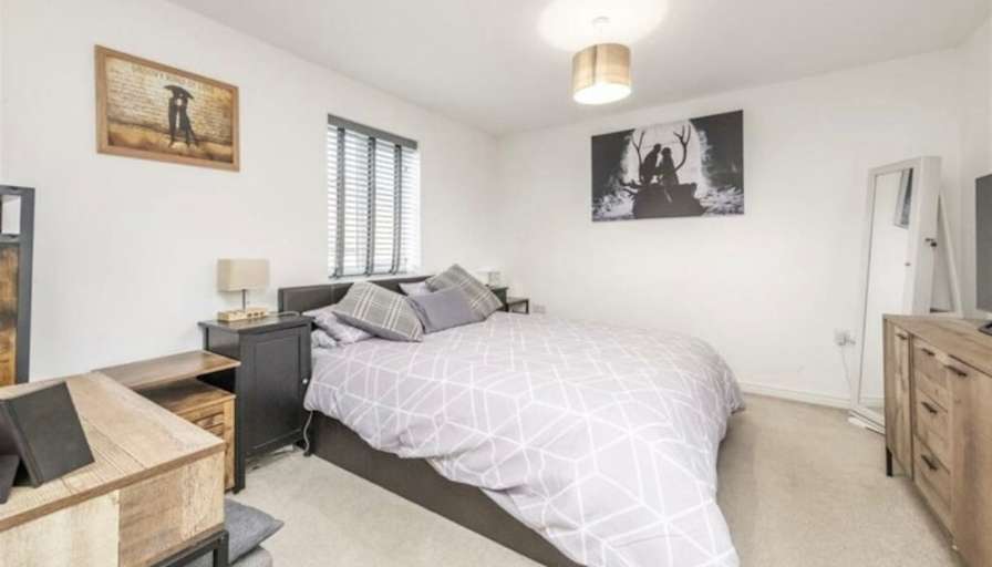 Photo of Amy's room