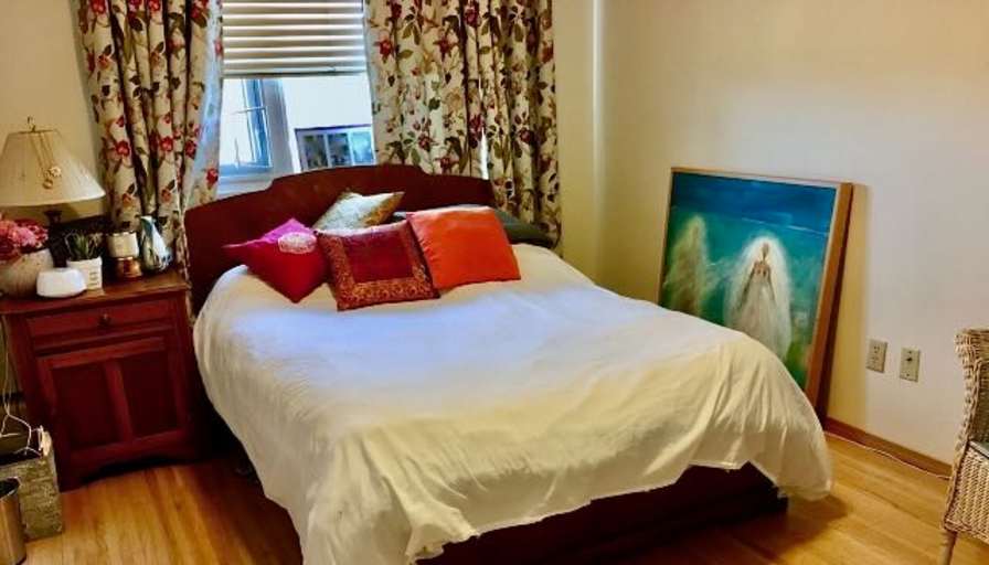 Photo of Linda's room