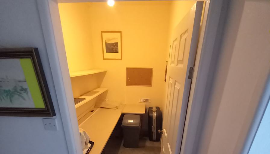 Photo of Manfred's room
