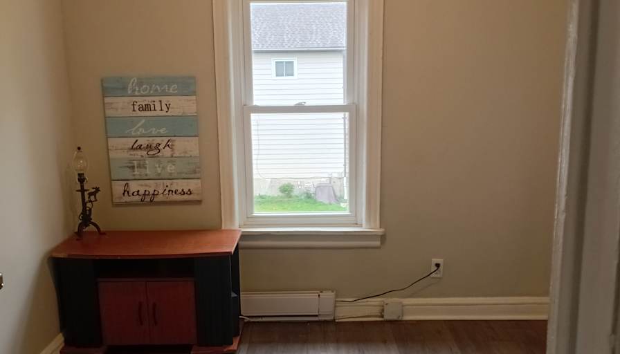 Photo of Fenix's room