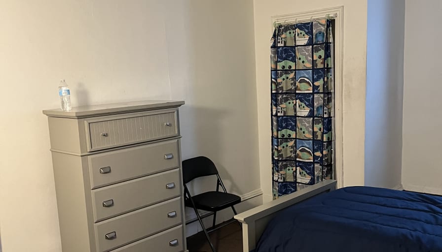 Photo of Herb's room