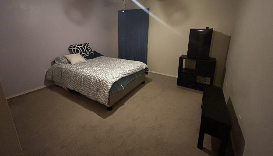Photo of Samantha Salinas's room