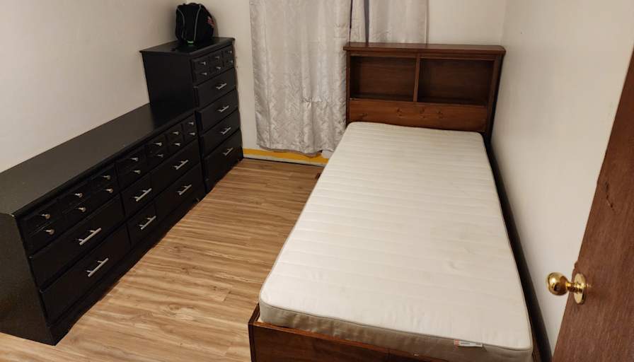 John D. Zielsdorf's room