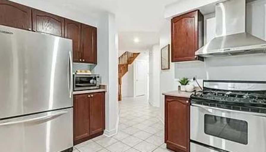 Shahnawaz Ishaque's room