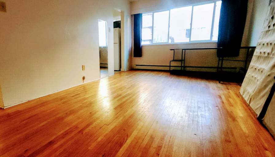 Photo of Vivian's room