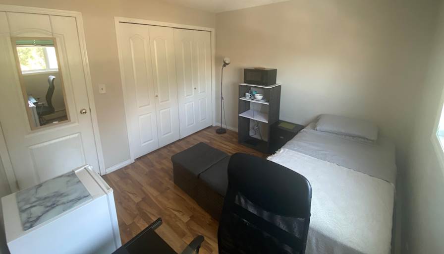 Photo of Wendell or Annallee's room