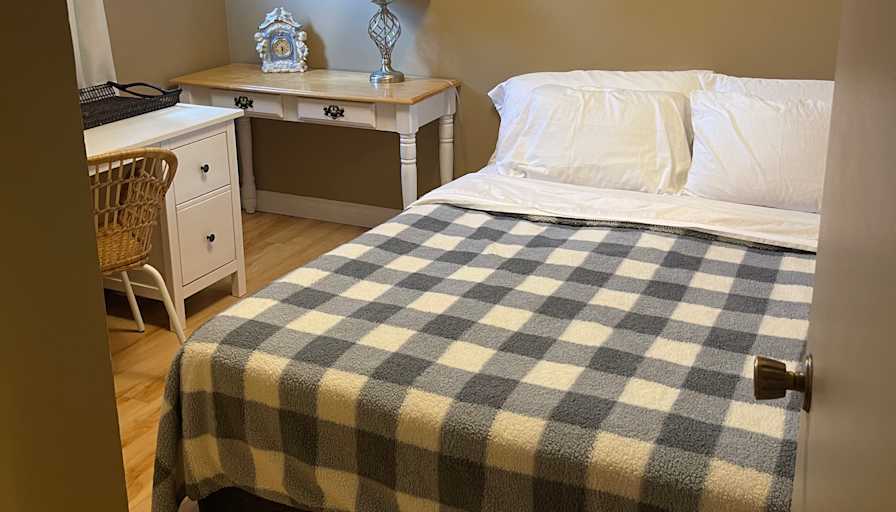 Lynne Davidson's room