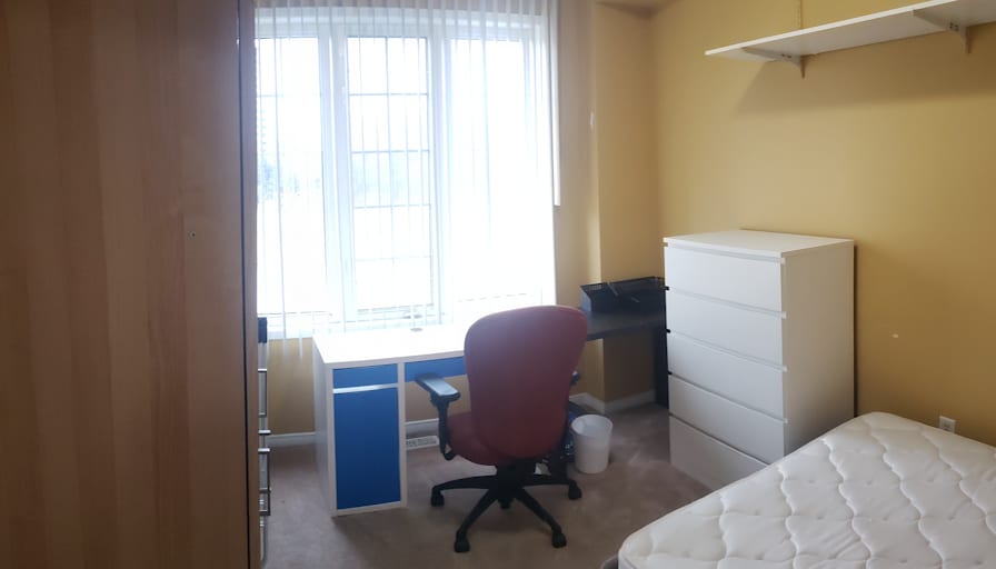 Gerry Suggitt's room