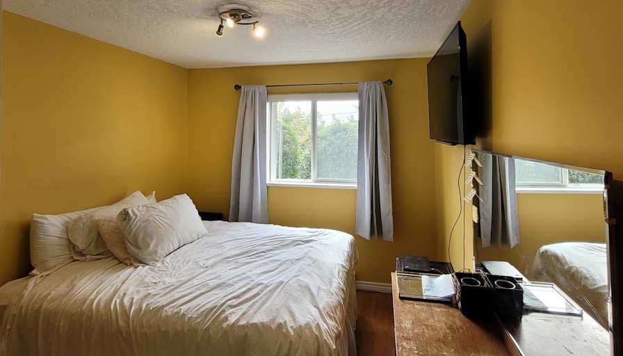 Photo of Sean N Kelly's room