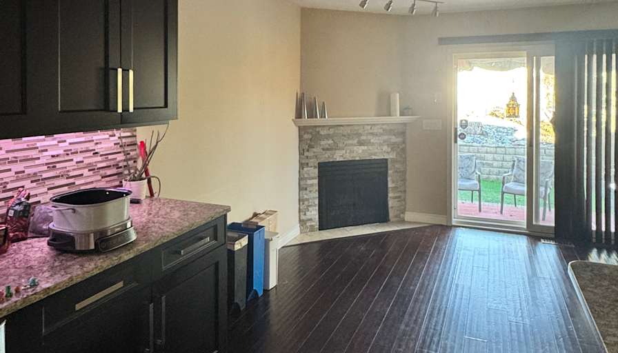 Taylor Forsythe's room