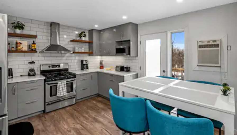 harshprateek sachar's room