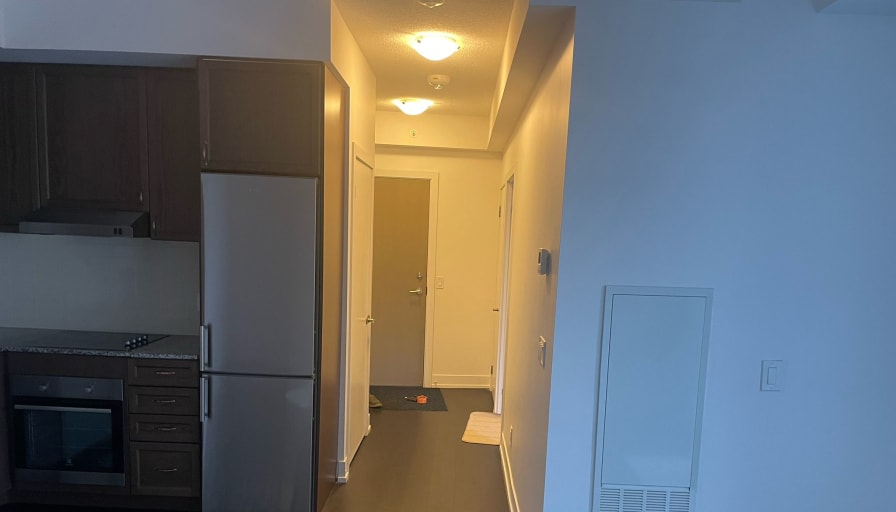 Daniyal Zahid's room