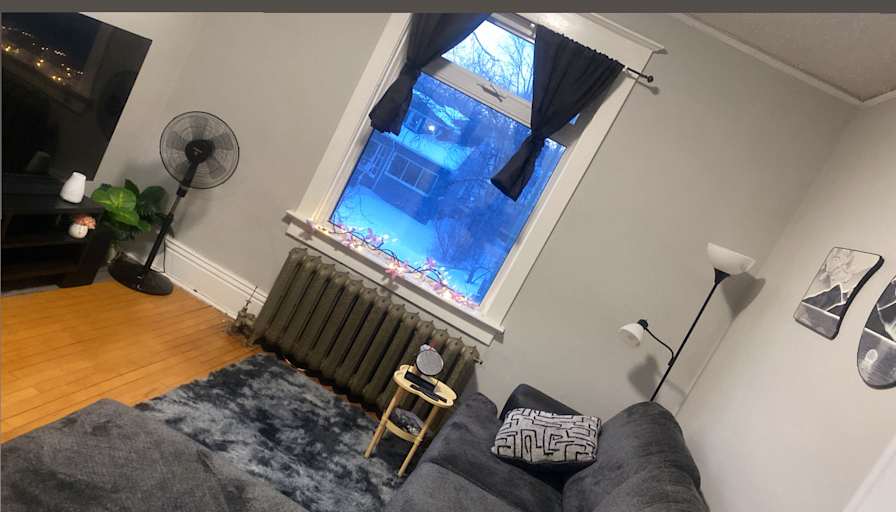 Samuel oluwakorede Omonigho Moses's room