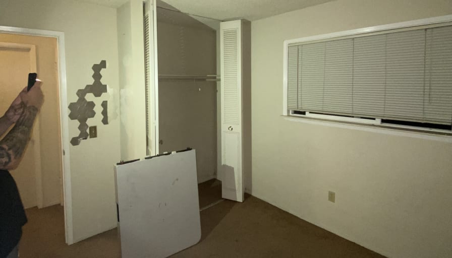 Photo of Renzo's room