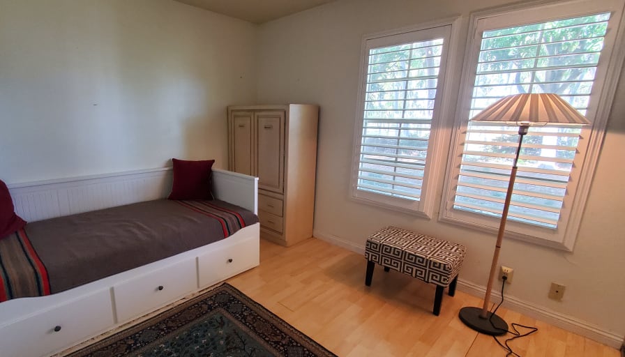 Photo of Bedroom for Rent near UCI's room