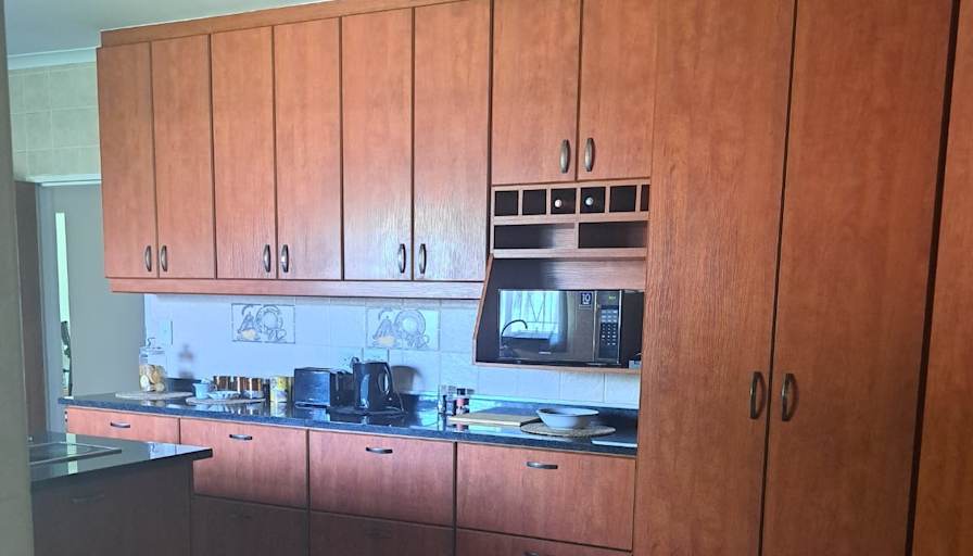 Photo of Bev Cronje's room