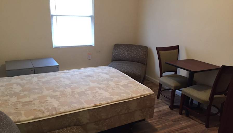 Private room to rent in share house Roseville Avenu...