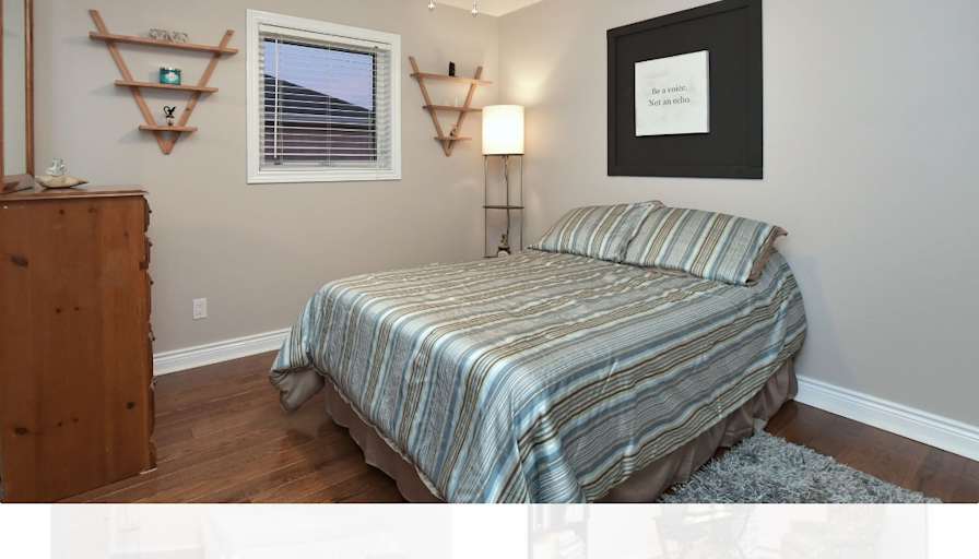 Rhea Stoddart's room