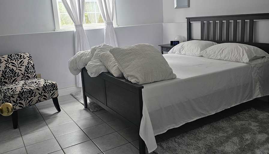 Photo of DEON's room