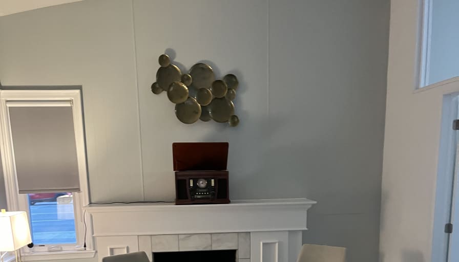 Photo of Leon's room