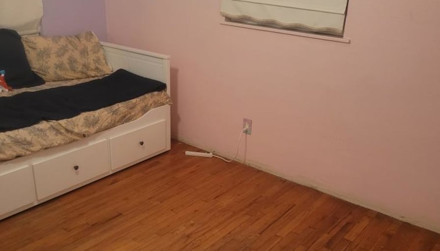 Photo of Natanya's room