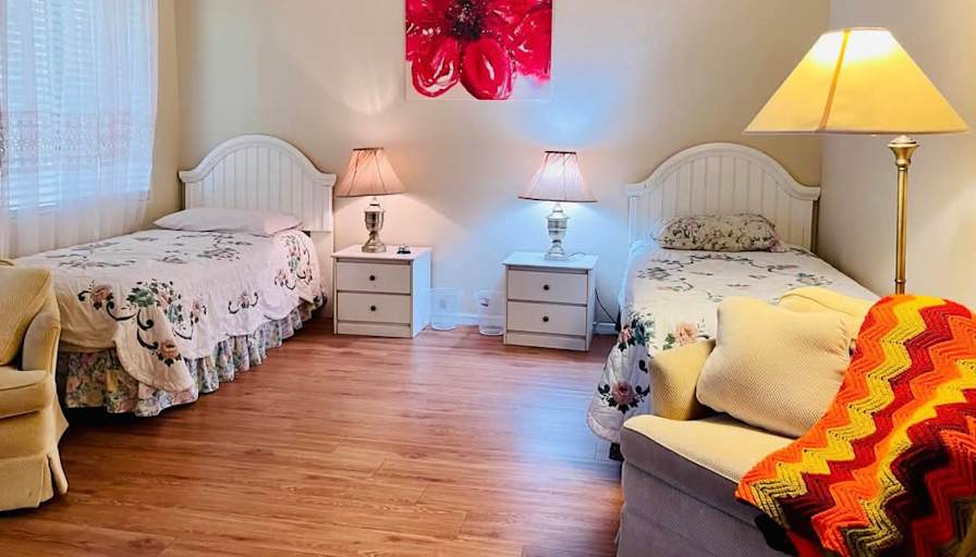 Photo of Pin's room