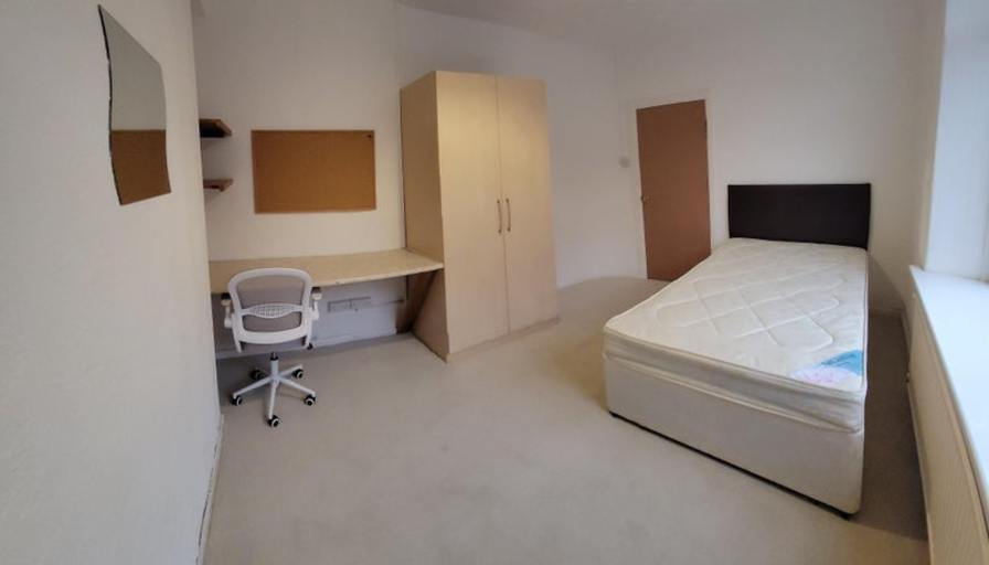 Photo of Naviho's room