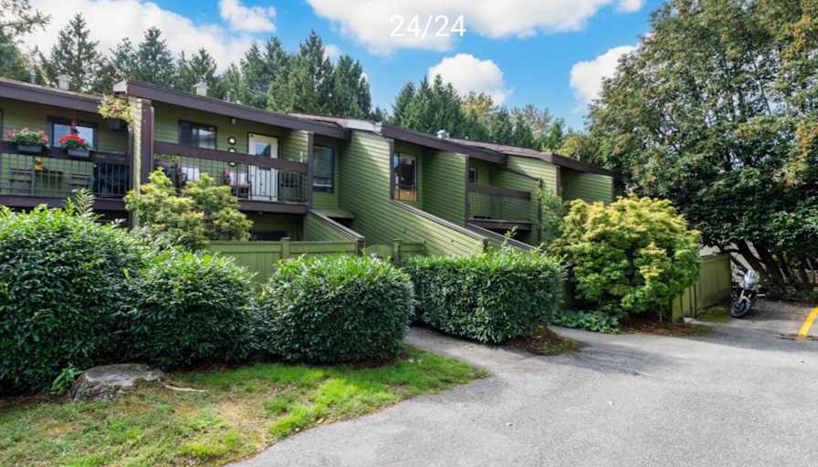 Photo of Sylvain's room