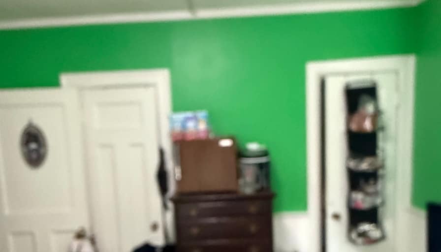 Robert Perault's room