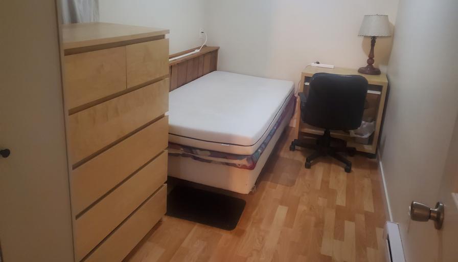 Photo of Usman/Manny's room