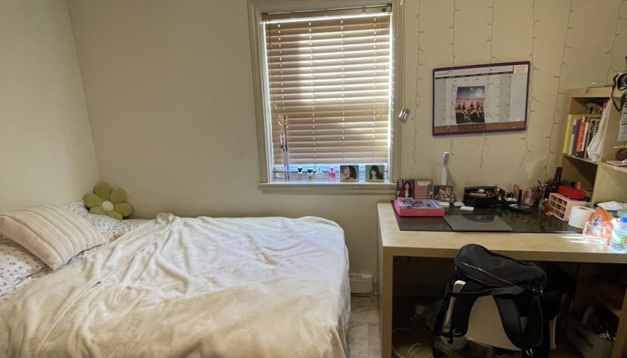Photo of Ayaka's room