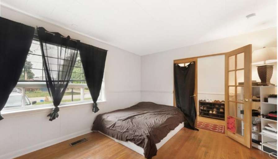 Photo of kathy Madigan's room