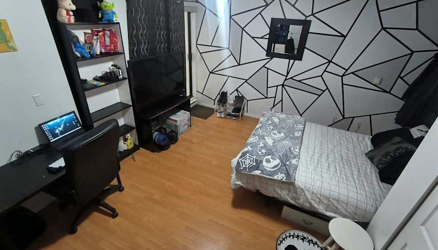 Photo of Luis's room