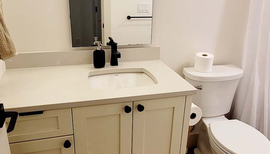 Photo of Saba Mall's room