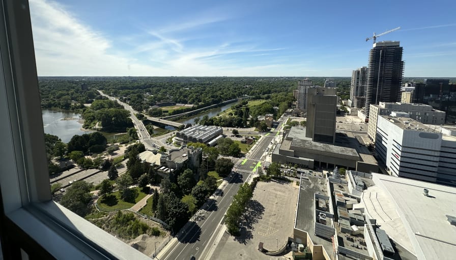 Justin Bisset's room