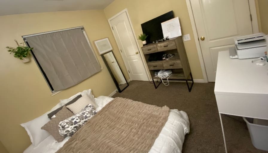Photo of kendra's room