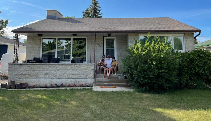 Amanda and Maggie's room