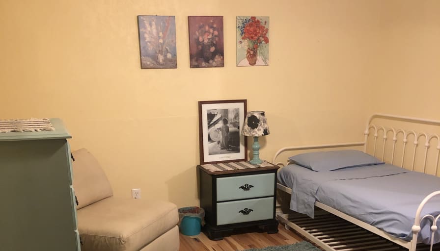 Photo of Cyndy's room