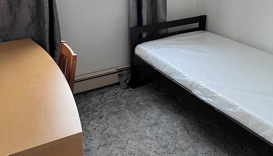 Bruce Marchand's room