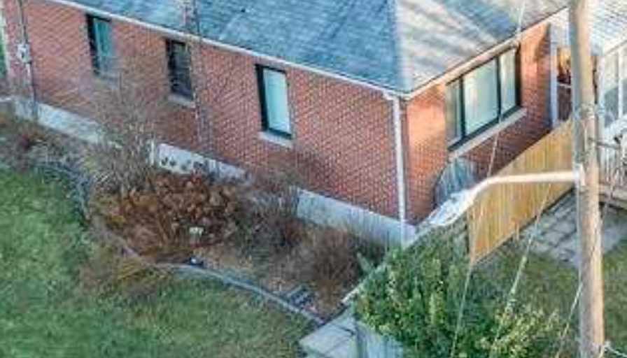 Photo of Jathees's room