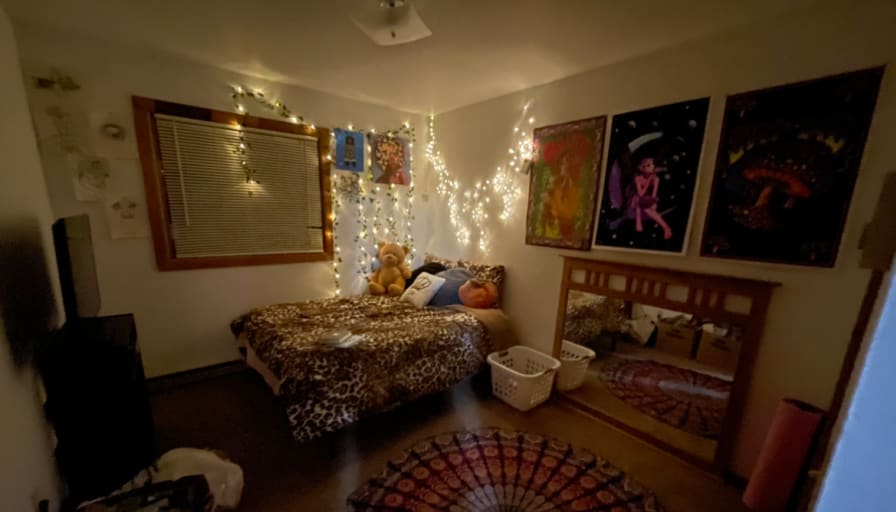 Photo of Genecis's room