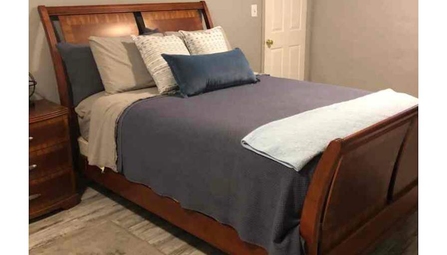 Photo of Karen A Pryor's room