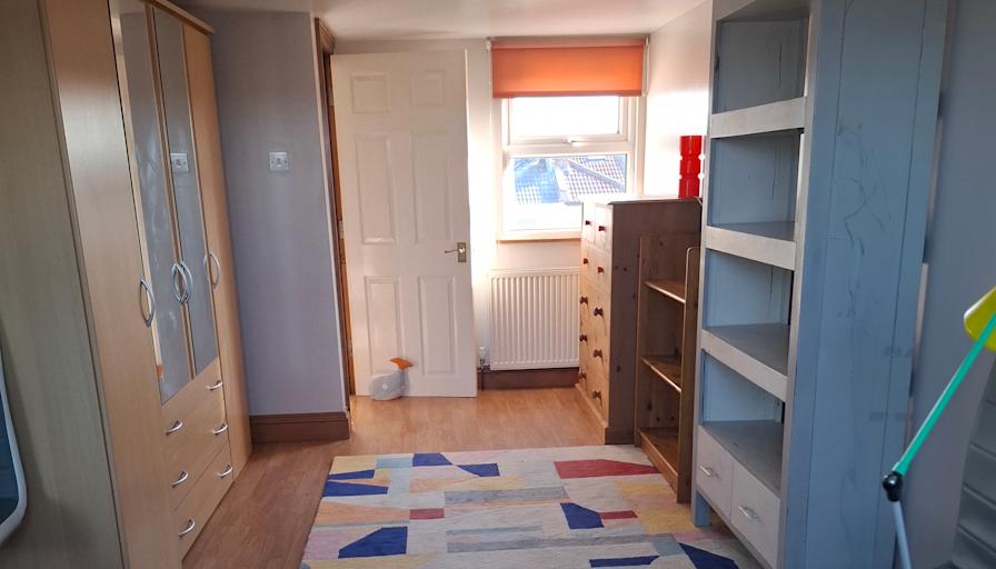 Photo of Caroline's room