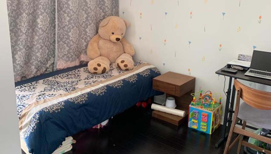 Raji Reguraman's room