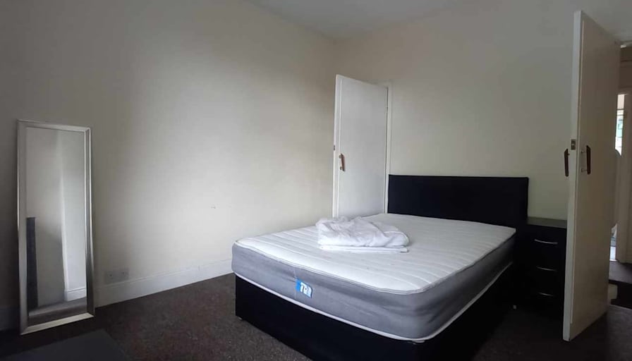 Photo of Tommi Bryson's room