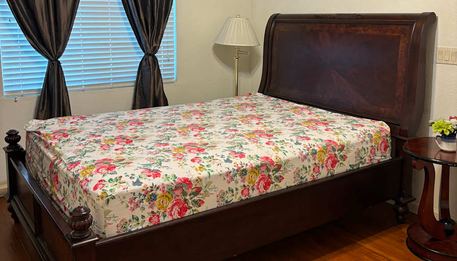 Photo of LOLITA's room