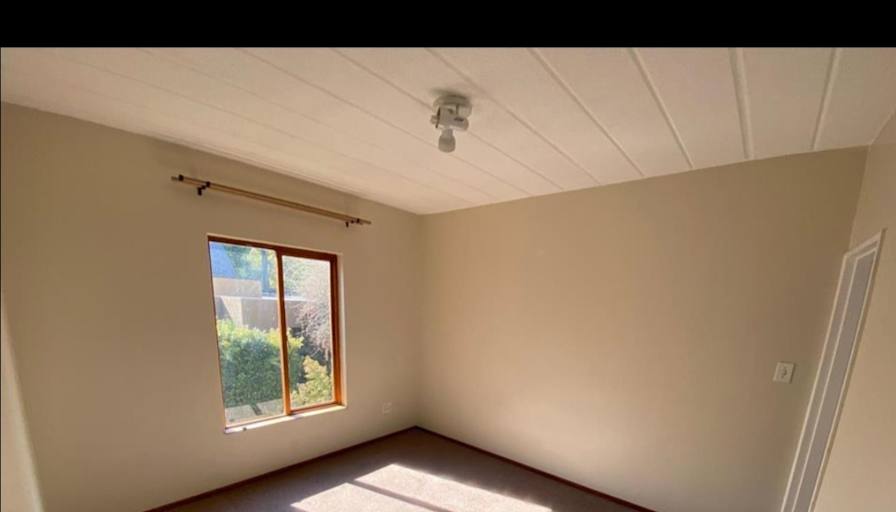 Photo of SIPIWE SANGWENI's room